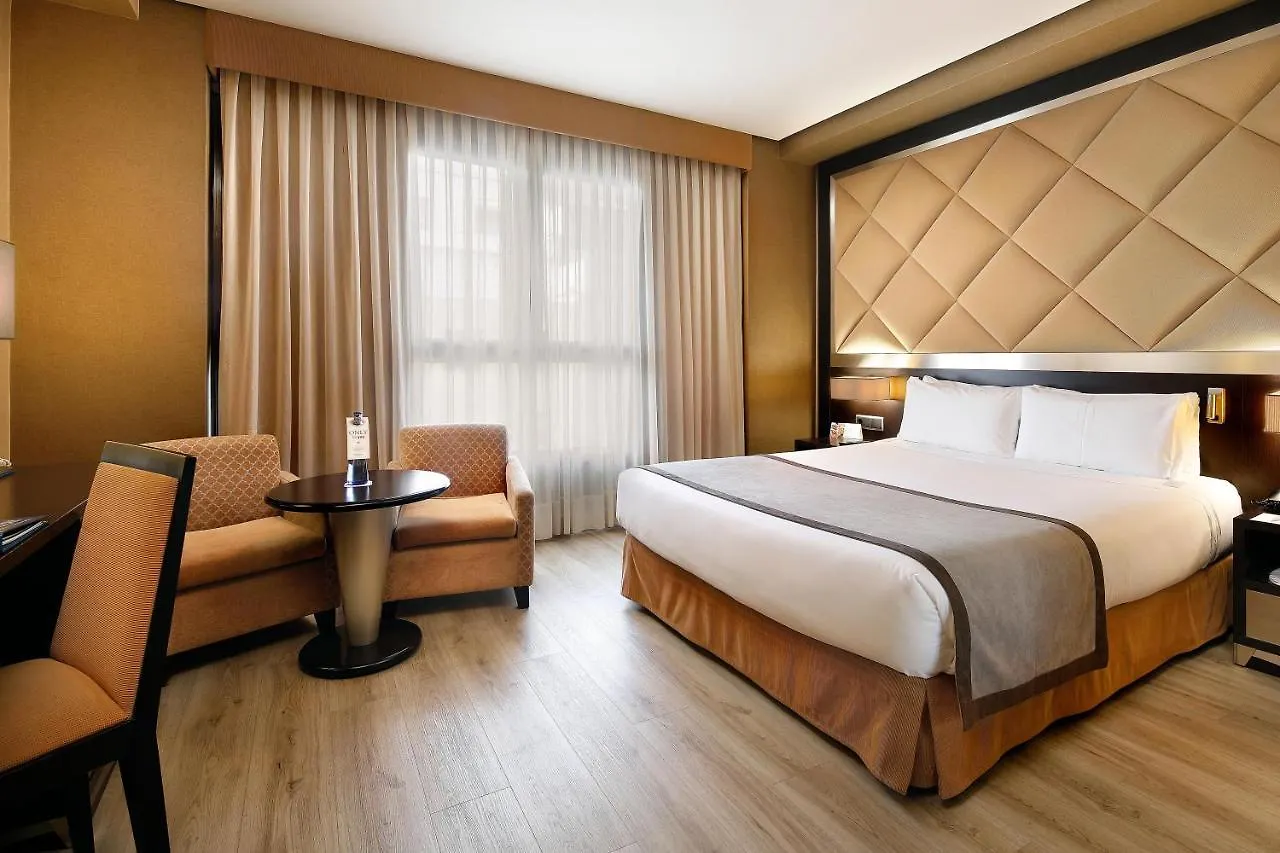 Hcc St. Moritz Hotel Barcelona 4*,