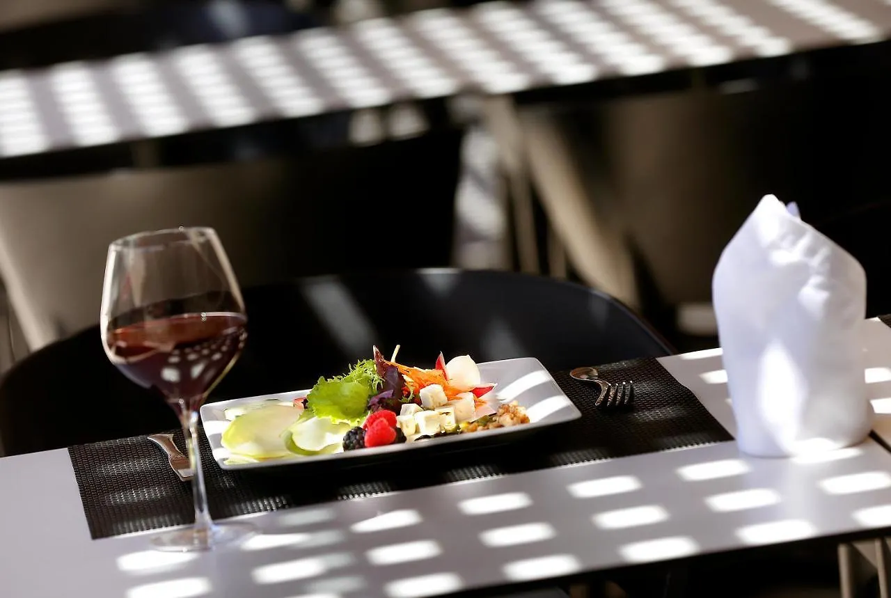 Hcc St. Moritz Hotel Barcelona 4*,